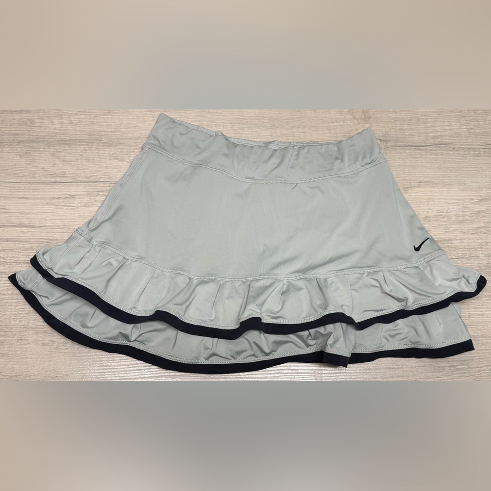 Nike Light Gray Ruffle-Trim Tennis Skort with Black Accents
